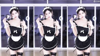 【极品稀缺斗鱼网红女神】2022最新藏宝图之舞神一姐『小恩雅』顶级性感尤物 大尺高潮淫舞 (3)